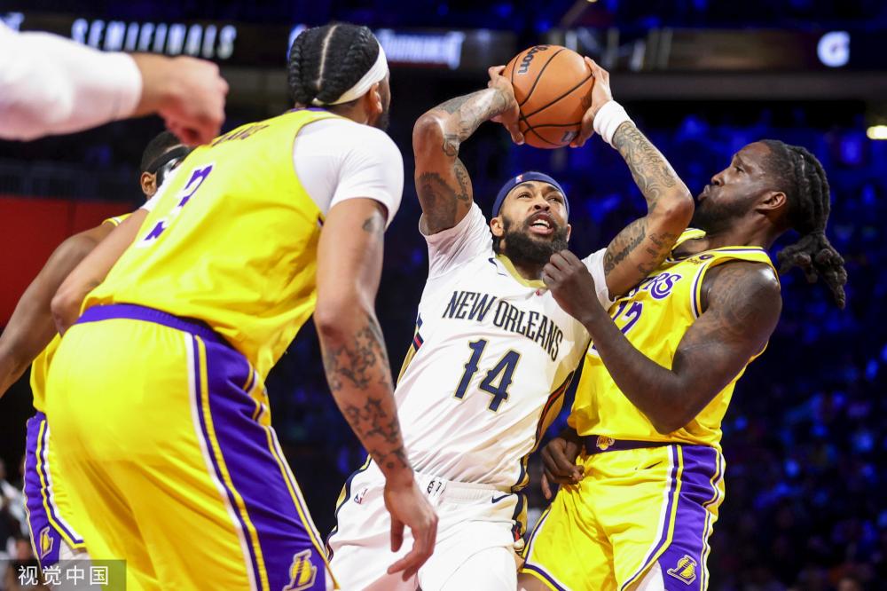 前场的人员 前场的人员