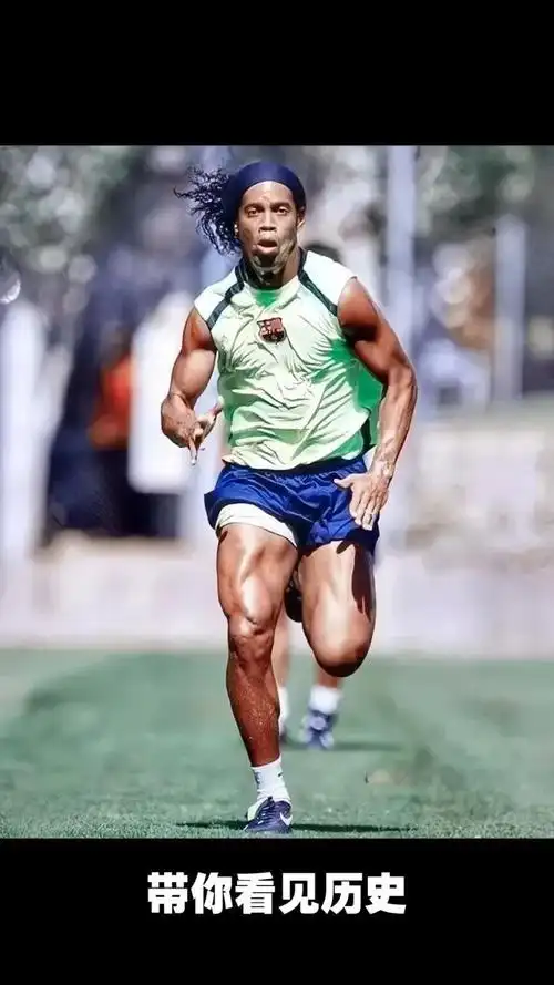 他在场上不 他在场上不